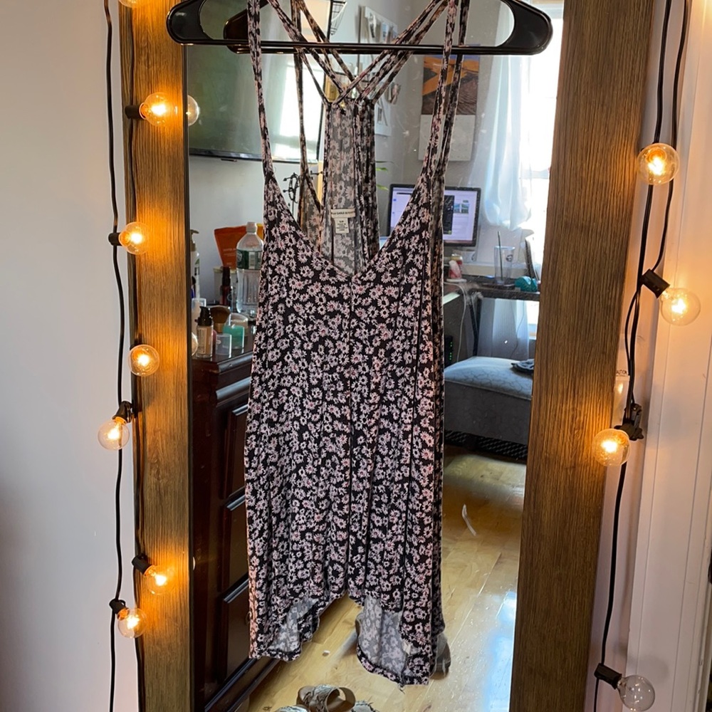 Summer floral tank top.